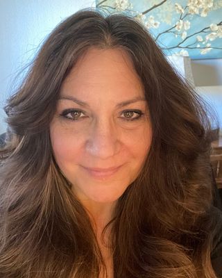 Lisa Plumb