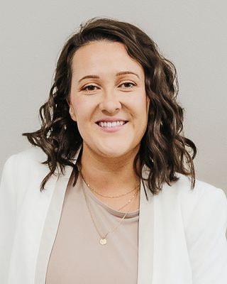 Karen De Bruin