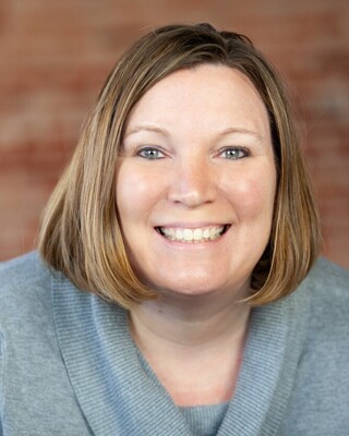 Elizabeth D Reed