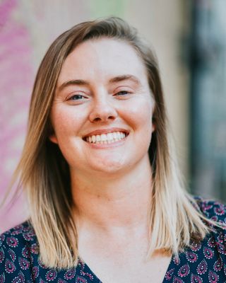 Anna Mullis