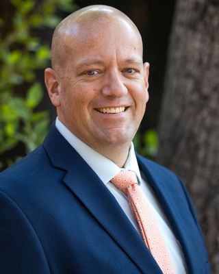 Scott M Erickson