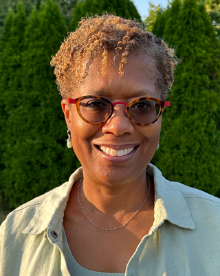 Mia Becton