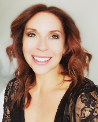 Jenna Garzoni