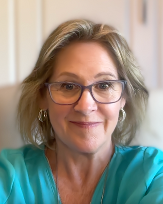 Christine Ewald