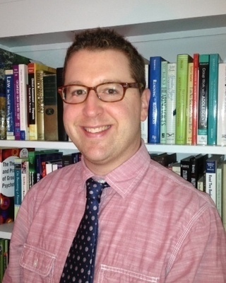 Robert M Mello