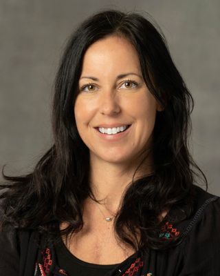 Holly Dolan