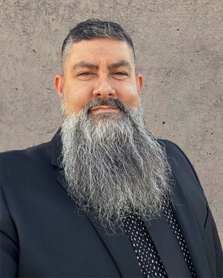 Christopher L Chiarino