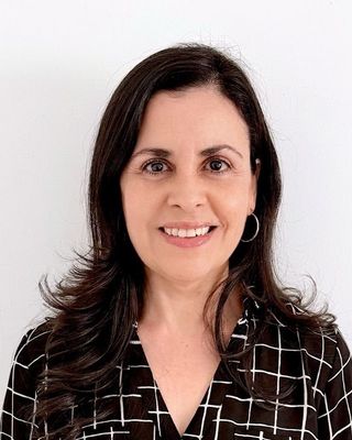 Ezy Odette Siqueiros