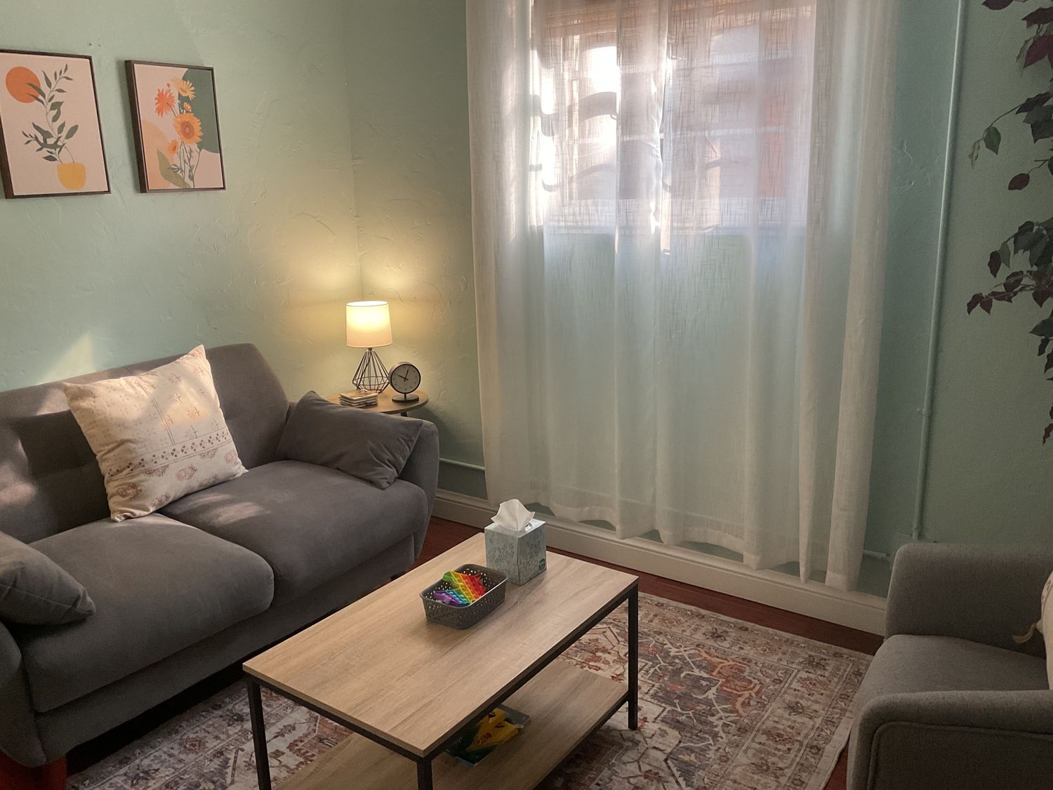 Photo 1