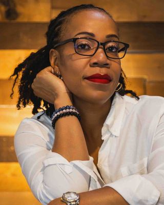 Kipenzi M. Herron