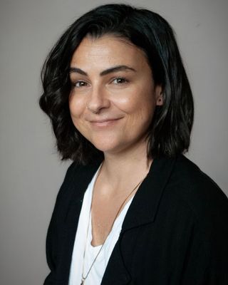 Elisa M W Kaiser