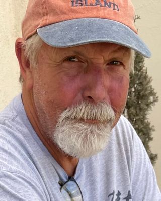 Jerry E Lindquist