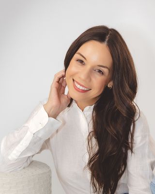 Brenda L Arroyo
