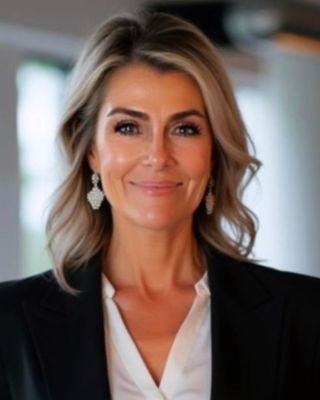 Chelle Theobald