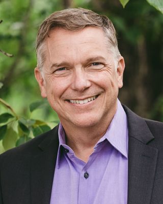Michael DeMolina