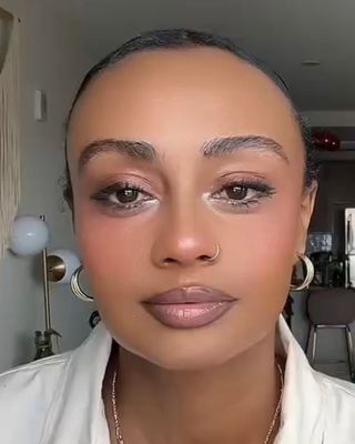 Saron Taye