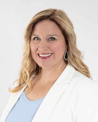 Leisha LeAnn Tompkins