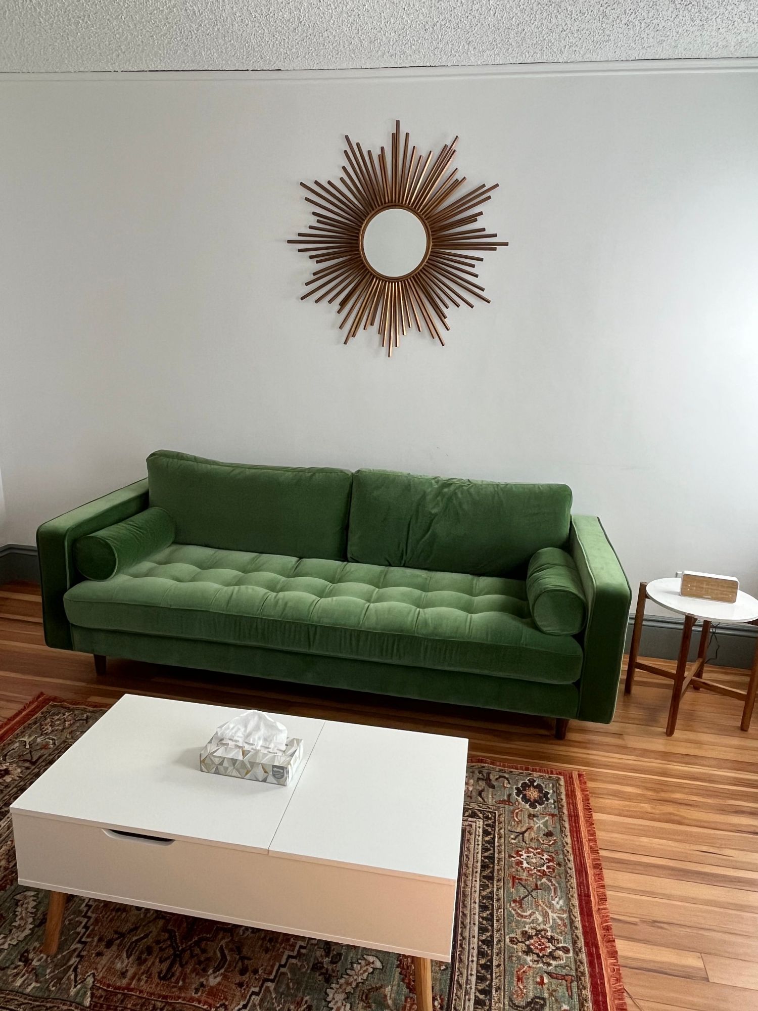 Photo 1