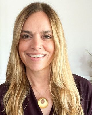 Amy Bender