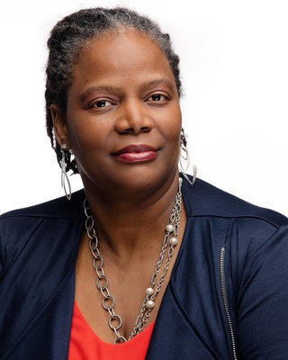 Joycelyn R Johnson