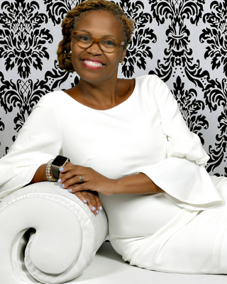 Candice Richardson Dickens