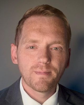 Alexander T Linderman