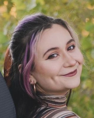Lauryn Lellos